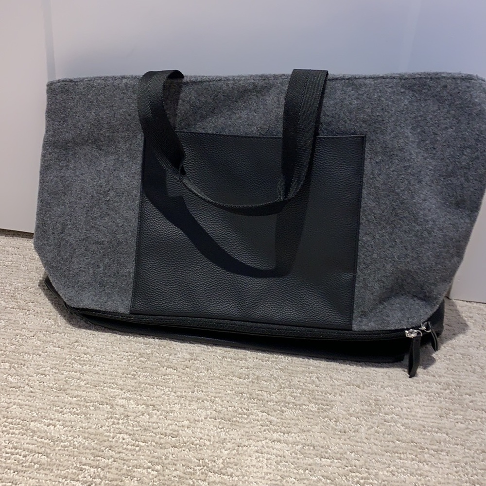 Weekender bag from DSW